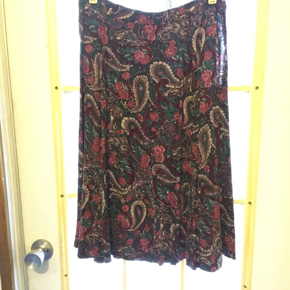Vtg Paisley print Skirt.